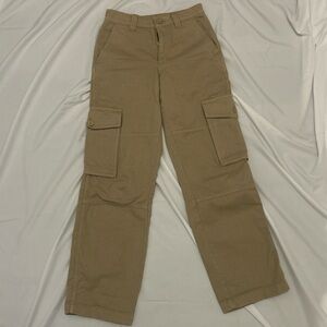 Women’s Aritzia TNA Tan Cargo Pants